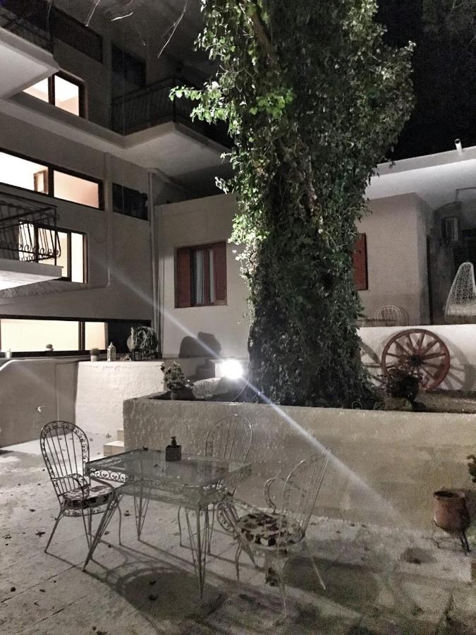 Hotel Kastri Garden Apartment 卢特拉艾季普苏 外观 照片